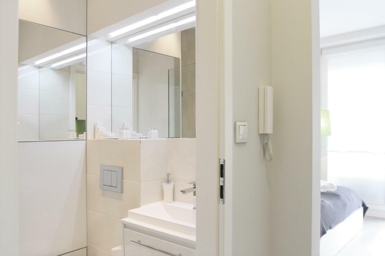 Wlr Apartments - Marszalkowska ワルシャワ エクステリア 写真